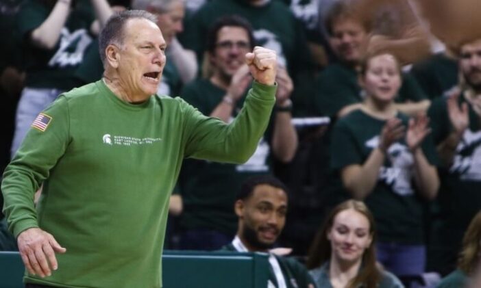 Michigan State A Likely Favorite In Home Clash With Michigan
