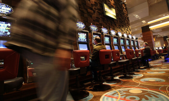 Detroit Casino Workers Approve Strike Authorization